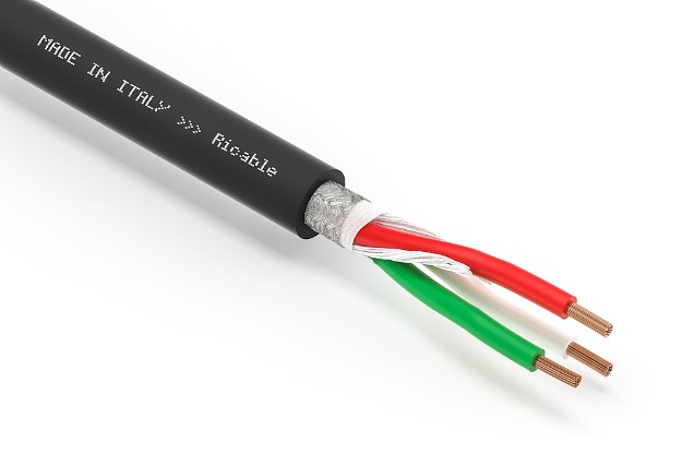 Изображение Custom Power U4P - Hi-Fi Audio Power Cable 3 x 4 mm² shielded AM-RCC